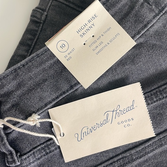 Universal Thread Factory Faded Black High Rise Skinny Jeans- 10 - Picture 6 of 13